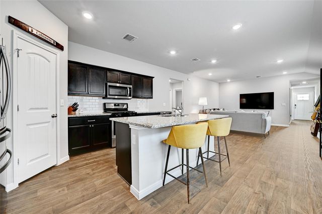 3032 Maryanne LN, Pflugerville, TX 78660