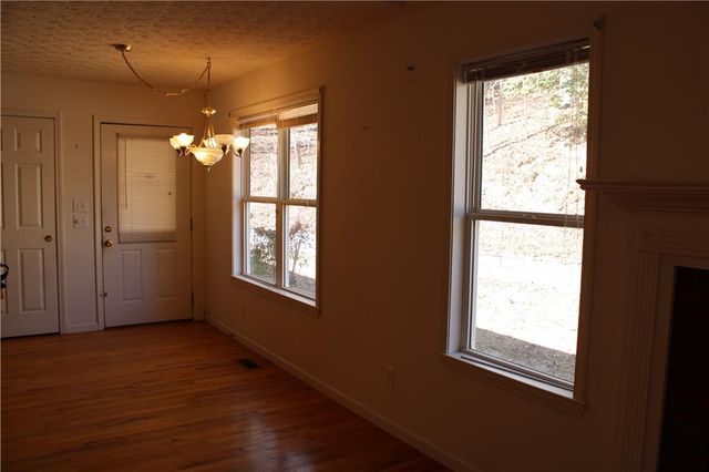 197 Holly Lane, Dahlonega, GA 30533