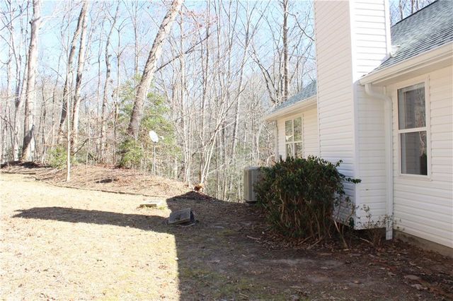 197 Holly Lane, Dahlonega, GA 30533
