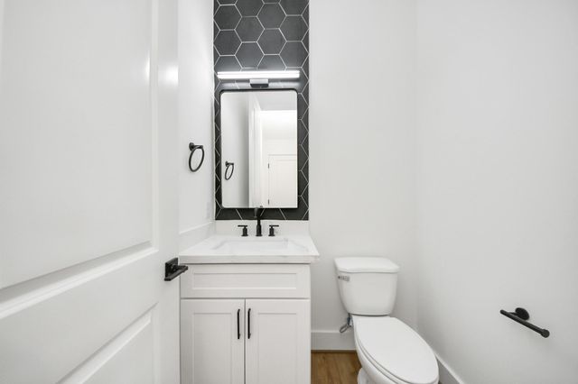 103 Frawley Street, Houston, TX 77009