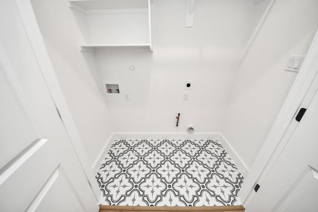 103 Frawley Street, Houston, TX 77009