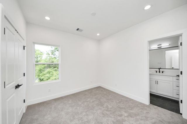 103 Frawley Street, Houston, TX 77009