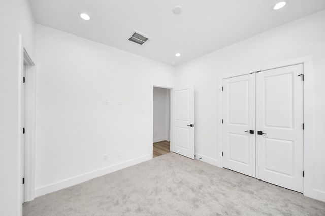 103 Frawley Street, Houston, TX 77009