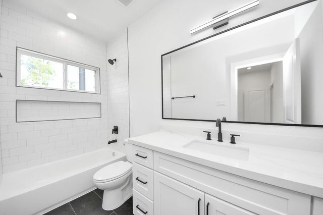 103 Frawley Street, Houston, TX 77009