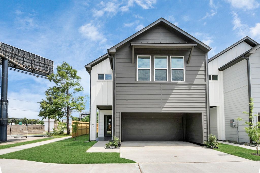103 Frawley Street, Houston, TX 77009