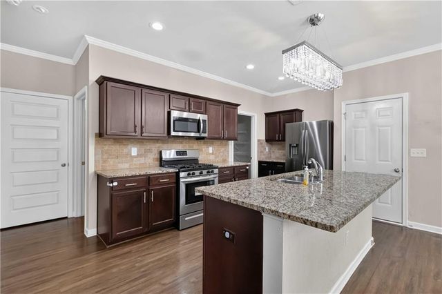 3744 Hampshire, Atlanta, GA 30331