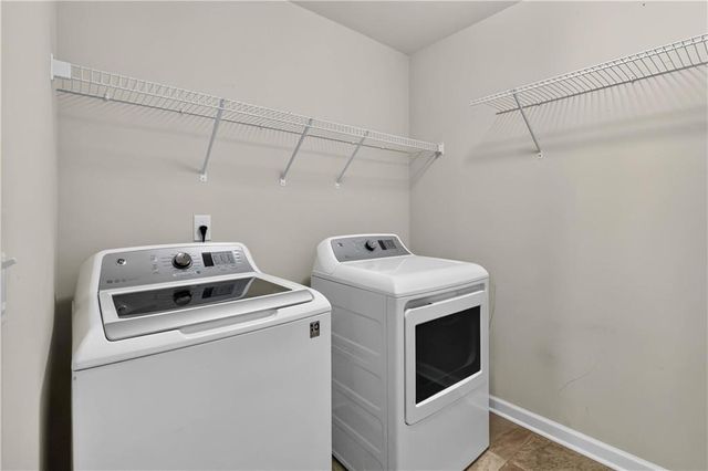 3744 Hampshire, Atlanta, GA 30331