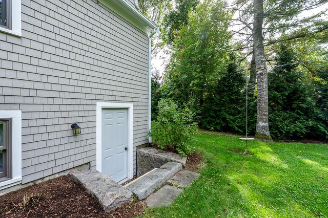 165 Concord Lane, Osterville, MA 02655