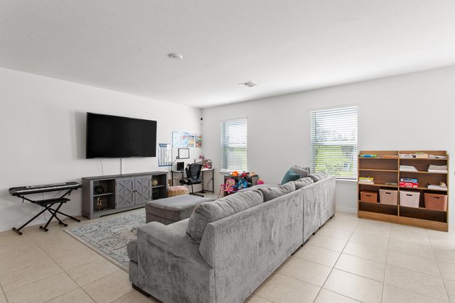 10930 SW Vasari Way, Port St. Lucie, Port St Lucie, FL 34987
