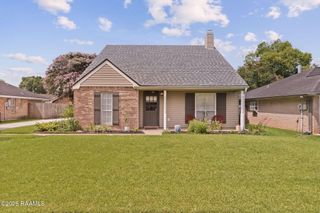 820 Rosedown Lane, Lafayette, LA 70503