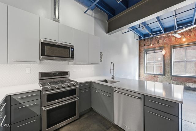 208 Rigsbee Avenue Apt 207, Durham, NC 27701