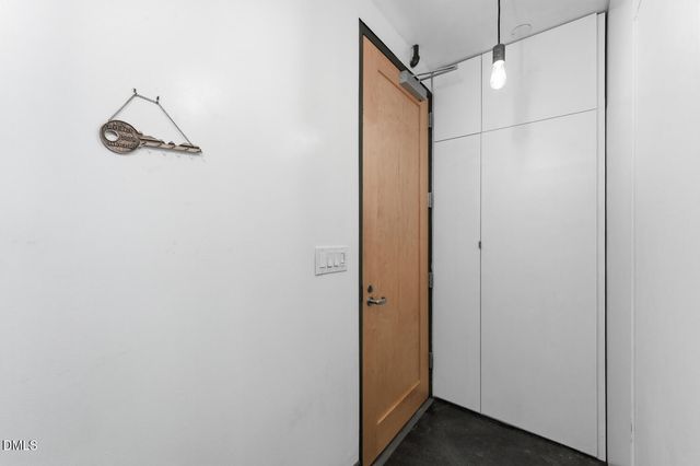 208 Rigsbee Avenue Apt 207, Durham, NC 27701