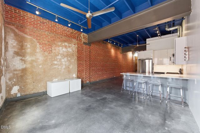 208 Rigsbee Avenue Apt 207, Durham, NC 27701