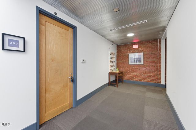 208 Rigsbee Avenue Apt 207, Durham, NC 27701