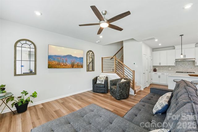 5858 Strathmore Court, Charlotte, NC 28215
