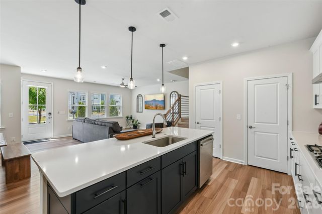 5858 Strathmore Court, Charlotte, NC 28215