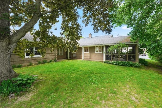 5 Slater, Webster, MA 01570