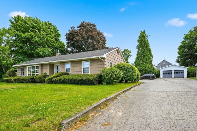 5 Slater, Webster, MA 01570