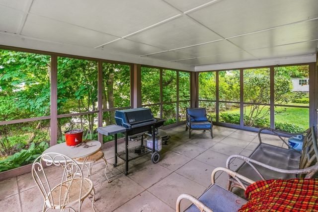 5 Slater, Webster, MA 01570