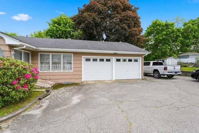 5 Slater, Webster, MA 01570