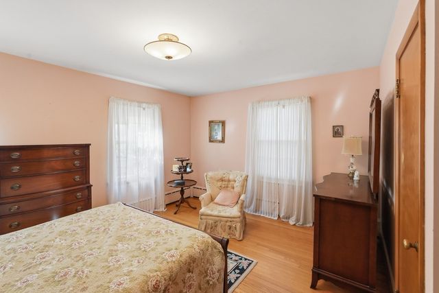 5 Slater, Webster, MA 01570