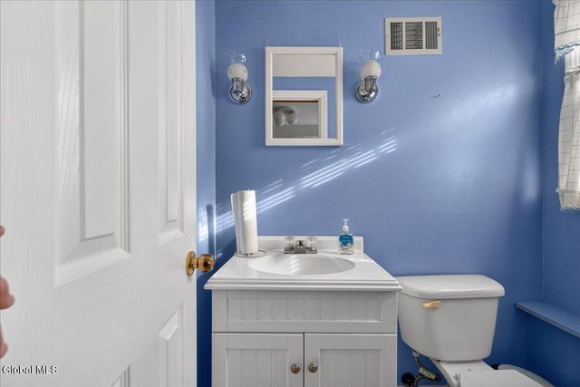 9 Sequoia Drive, Charlton, NY 12019