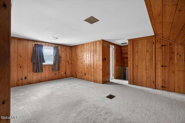 9 Sequoia Drive, Charlton, NY 12019