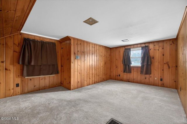 9 Sequoia Drive, Charlton, NY 12019