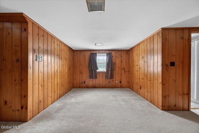 9 Sequoia Drive, Charlton, NY 12019