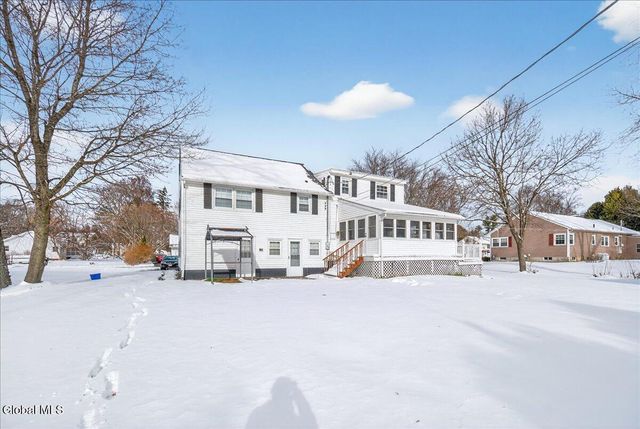 9 Sequoia Drive, Charlton, NY 12019