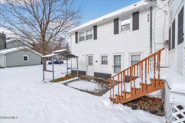 9 Sequoia Drive, Charlton, NY 12019