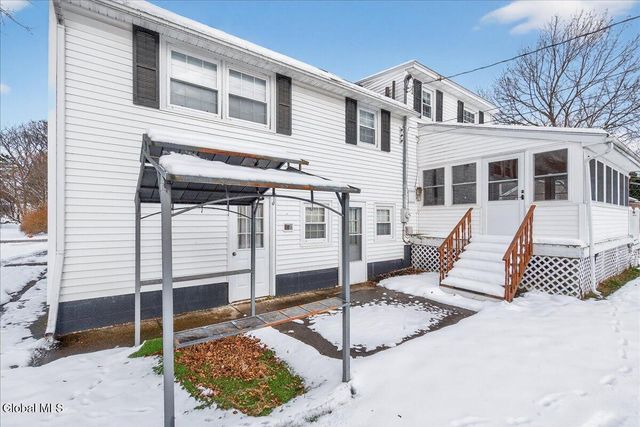 9 Sequoia Drive, Charlton, NY 12019