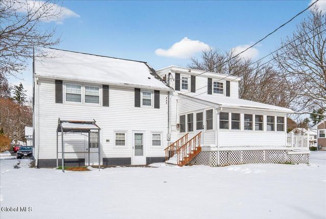 9 Sequoia Drive, Charlton, NY 12019