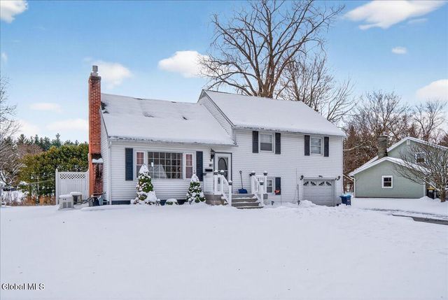 9 Sequoia Drive, Charlton, NY 12019