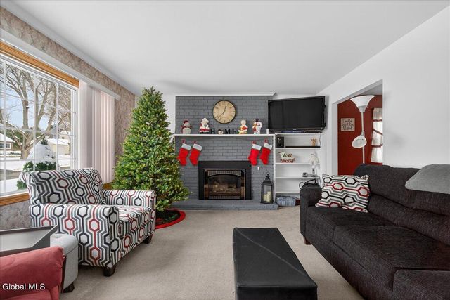 9 Sequoia Drive, Charlton, NY 12019