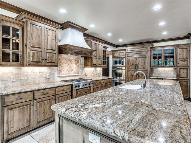 3724 Stagmoor Road, Edmond, OK 73034