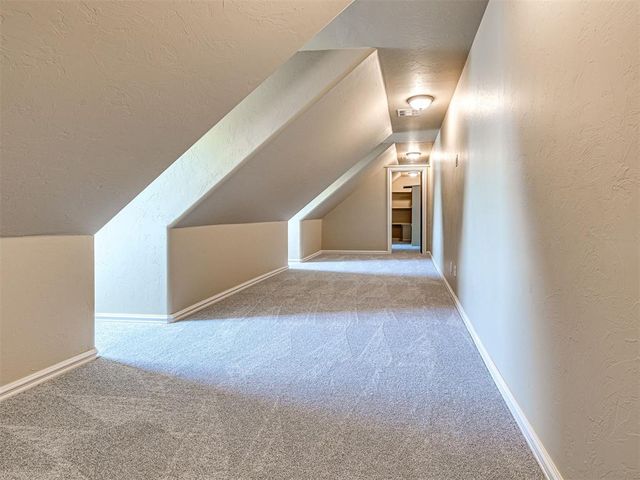 3724 Stagmoor Road, Edmond, OK 73034