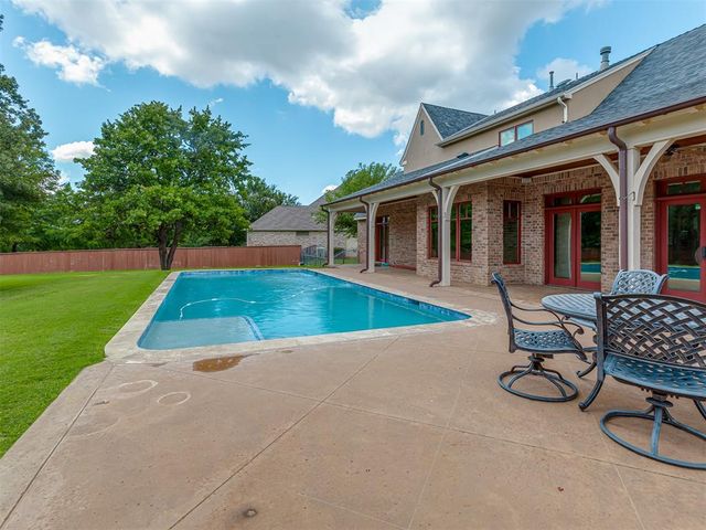 3724 Stagmoor Road, Edmond, OK 73034