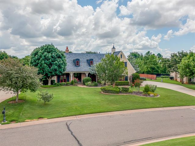 3724 Stagmoor Road, Edmond, OK 73034