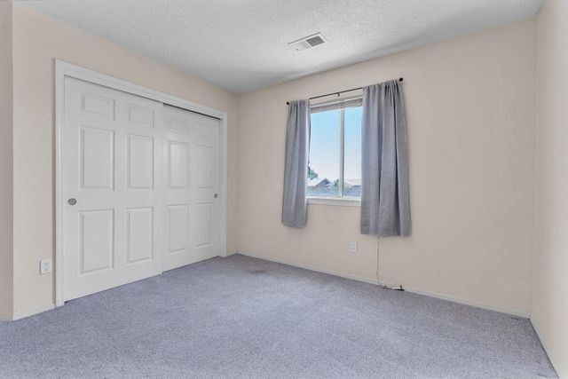 9100 Eiffel Avenue SW, Albuquerque, NM 87121