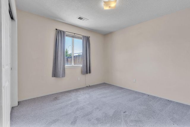 9100 Eiffel Avenue SW, Albuquerque, NM 87121