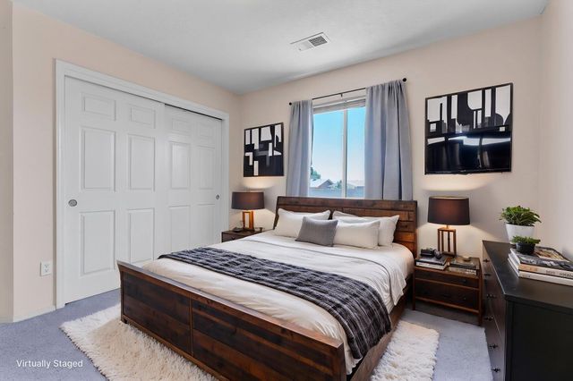 9100 Eiffel Avenue SW, Albuquerque, NM 87121