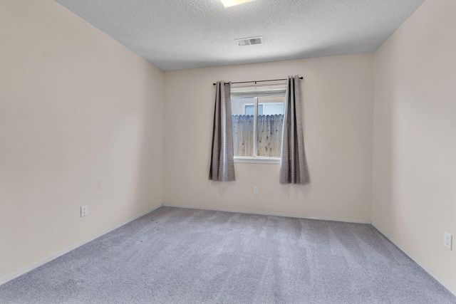 9100 Eiffel Avenue SW, Albuquerque, NM 87121