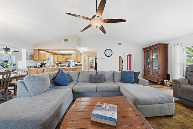 7712 LAKESIDE WOODLANDS, Hudson, FL 34667