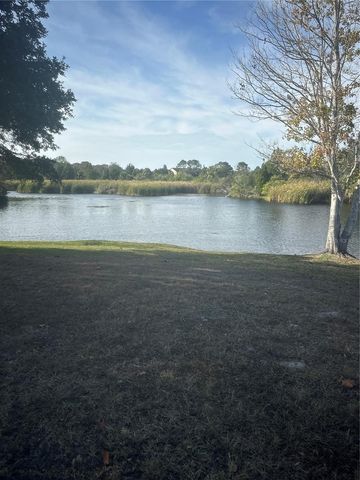 7712 LAKESIDE WOODLANDS, Hudson, FL 34667