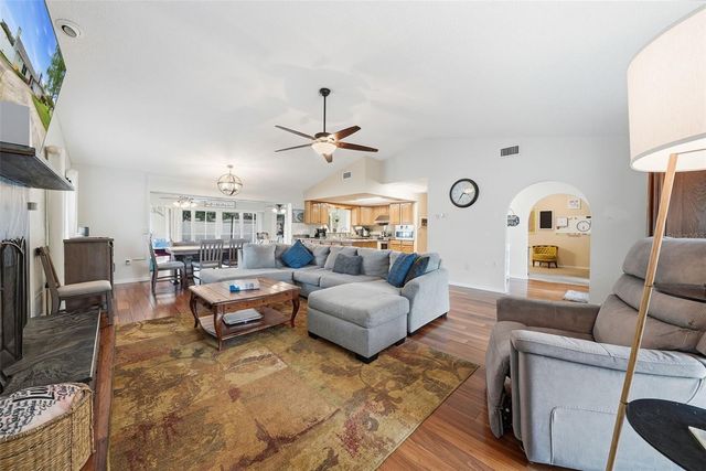 7712 LAKESIDE WOODLANDS, Hudson, FL 34667