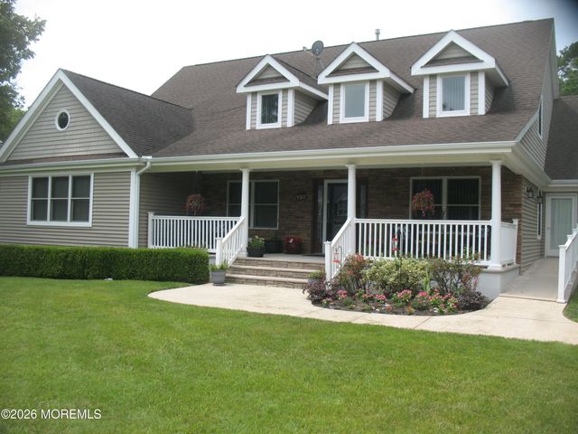 550 Egenolf Place, Bayville, NJ 08721