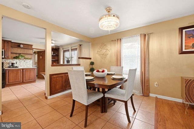 11 GINGER LN, Willingboro, NJ 08046