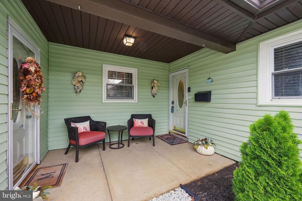 11 GINGER LN, Willingboro, NJ 08046 — photo 4