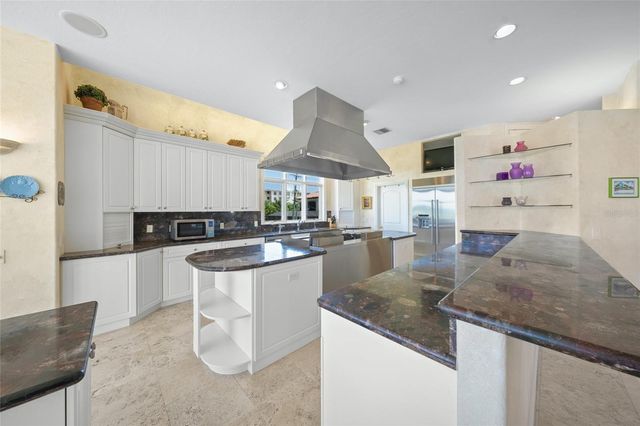 213 THE ESPLANADE S, Venice, FL 34285
